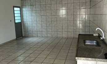 Imagem 5: Casa e Barracão Festa de Trindade