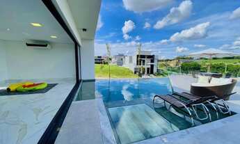 Imagem 5: Casa de condomínio para aluguel tem 300 metros quadrados com 3 quartos