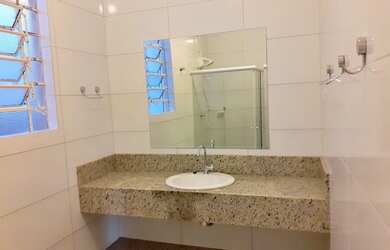 Imagem 6: Casa locação comercial e/ou residencial, 4 quartos, 5 a 7 vagas, Mercês