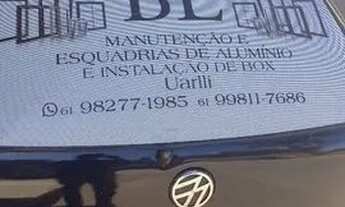 Imagem 2: Trabalho com esquadria de alumínio faso. estala¢ao ir manutenção