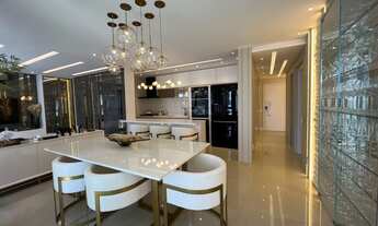 Imagem 4: Lindo Apartamento à venda, Finamente Decorado, 3 dormitórios sendo 3 Suítes, Centro Floria