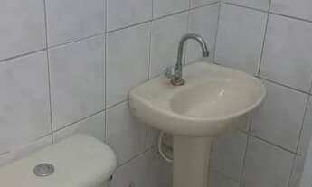 Imagem 3: Apartamento com 2 dormitórios para alugar, 70 m² por R$ 1.151/mês - Del Castilho - Rio de