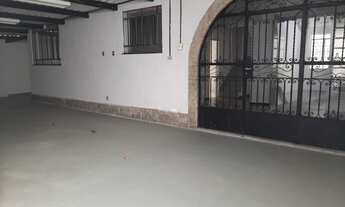 Imagem 6: Casa para venda tem 379 metros quadrados com 4 quartos em Grajaú - Rio de Janeiro - RJ