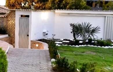 Imagem 3: Vilas do Atlântico Casa para aluguel possui 250 metros quadrados com 4 quartos