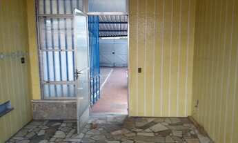 Imagem 2: EXCELENTE CASA COM PISCINA