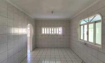 Imagem 4: Casa residencial com 3 quartos para alugar por R$ 1990.00, 120.00 m2 - ESPINHEIROS - JOINV