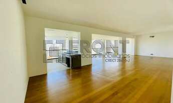 Imagem 2: EXCELENTE APTO. com VISTA EXCEPCIONAL em rua calma