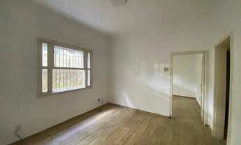 Imagem 3: Apartamento para venda com 2 quartos em Centro - Nova Friburgo - RJ