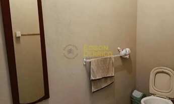 Imagem 5: Sobrado com 4 quartos, Conjunto Habitacional Terra dos Ipês I (Norte) - Pindamonhangaba