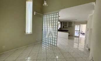 Imagem 3: Casa com suíte e 2 quartos à venda no bairro Vila Nova em Joinville-SC por R$1.800.000,00