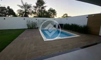 Imagem 5: Linda casa, com 3 suítes, piscina, e muito bem localizada em Chapada dos Guimarães. codigo