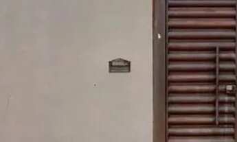 Imagem: Casa á venda com 2 quartos sendo 1 suíte