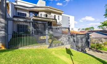 Imagem 3: Imóvel para venda possui 330 metros quadrados com 3 quartos em Boa Vista - Curitiba - PR