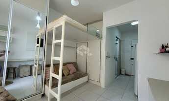 Imagem 7: Kitnet em andar alto