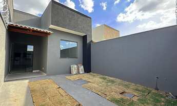 Imagem 2: Casa no Residencial Santa Efigênia Casa de Rua com 2 Quarto(s) e 2 banheiro(s) à Venda, 64