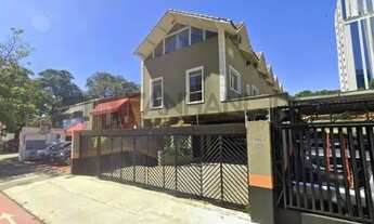 Imagem 4: Locação de Casa Comercial de Alto Padrão em Pinheiros, São Paulo - 1.200m², 19 Salas, 6 Ba