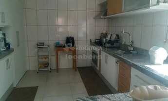 Imagem 2: Casa Residencial e Comercial para venda com escritorio e piscina aquecida