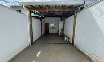 Imagem 2: Casa Geminada à Venda em Rio Branco, Belo Horizonte - MG