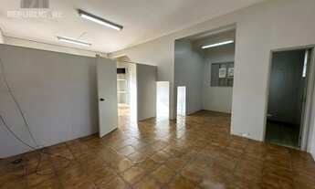 Imagem 3: Escritório para Alugar no Centro com Área de 35 m² Ideal para Negócios e Empreendimentos