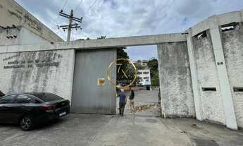 Imagem: Pavilhão/Galpão Industrial em Santo Cristo