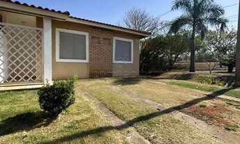 Imagem: Casa em condomínio para aluguel tem 130