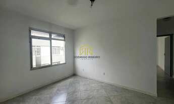 Imagem 2: Apto 02 Dorm. local calmo e seguro na Trindade