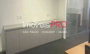 Imagem 5: Conjunto na região da Berrini com 130m² e 4 vagas em condomínio com boa apresentação corpo