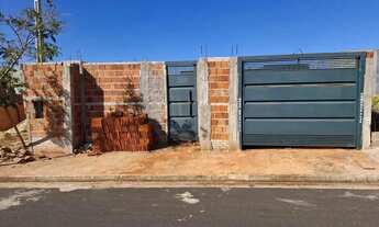 Imagem: 100 mil parcelas todo murado com portao