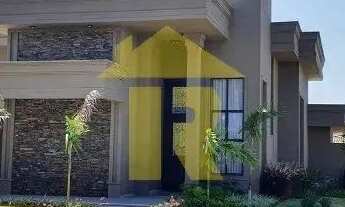 Imagem: Magnífica casa em condomínio à venda