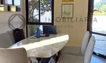 Imagem 3: Casa de Alto Padrão à Venda em São Paulo II, Cotia, 3 Suítes, Piscina, Churrasqueira