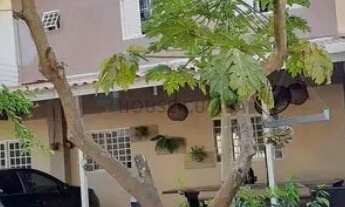 Imagem 3: Lindo sobrado e com ótima localização