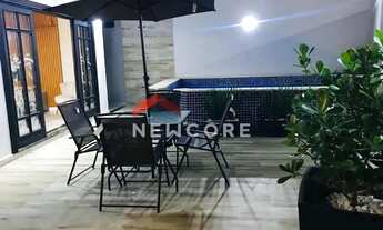 Imagem: Sobrado em Rua dos Crisântemos - Flórida