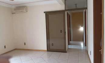 Imagem 2: Casa 03 dormitórios, com páteo