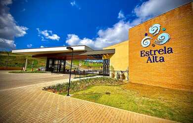 Imagem 2: Casa de 4 suítes no Estrela Alta!