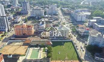 Imagem 3: Casa de Alvenaria - Venda - 06 quartos - 200m2 - Investimento - Oportunidade - Travessa Er