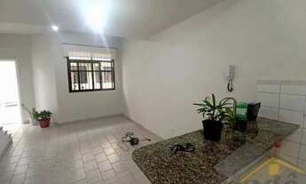 Imagem: SOBRADO GEMINADO EM CONDOMÍNIO PARA LOCAÇÃO