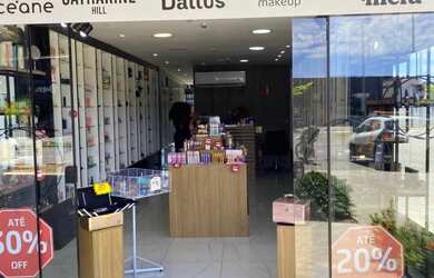 Imagem 3: ? ?Negócio Pronto: Contêiner Comercial Completo com Móveis - Só Entrar e Trabalhar