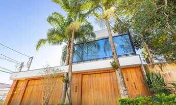 Imagem 2: Casa à venda no Batel 400m², 7 dormitórios, 6 suítes e 3 vagas