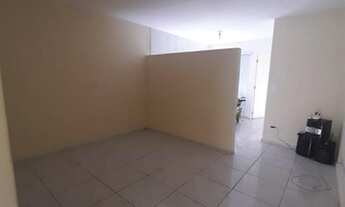 Imagem 5: Casa para Venda em Curitiba, Tatuquara, 2 dormitórios, 1 banheiro, 1 vaga