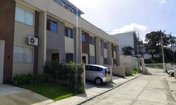 Imagem 3: Sobrado para Venda em Curitiba, GUABIROTUBA, 2 dormitórios, 1 banheiro, 2 vagas