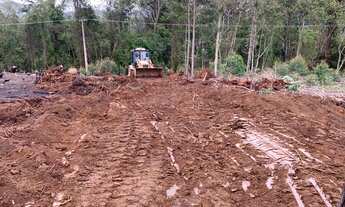 Imagem 4: Terreno piscina lazer