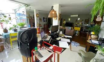 Imagem 3: 3 Quartos - 4 Vagas de Garagem - Dependência Completa - 155m²