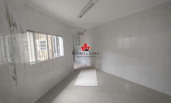 Imagem 5: Casa Térrea com 2 Dormitórios sendo 1 Suíte e 3 Vagas no Jardim Soraia