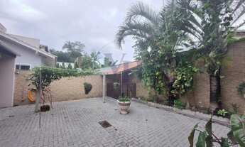 Imagem 7: Excelente Casa de Alvenaria localizada no bairro Agua Verde em Blumenau