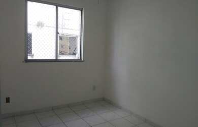 Imagem 3: Apartamento para aluguel possui 52 metros quadrados com 3 quartos em Ponto Certo - Camaçar