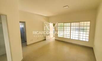 Imagem 4: Casa para locação com 2 quartos, sendo 1 suíte