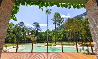 Imagem 4: Linda propriedade com piscina em área de 65mil m2