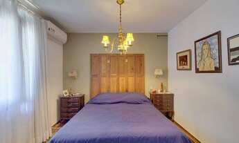 Imagem 7: Sobrado para aluguel e venda possui 400 metros quadrados com 4 quartos