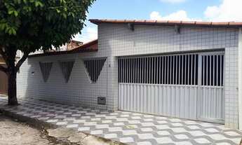 Imagem: Casa à venda com 3 quartos em Lagoa Nova