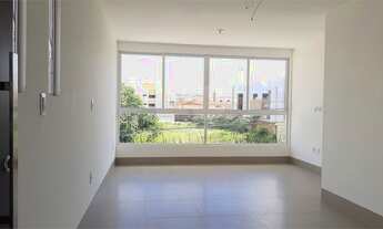 Imagem 3: Apartamento à venda com três dormitórios e varanda no bairro do Bessa!